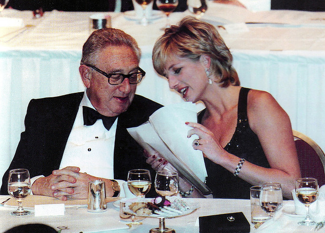 Kissinger y Lady Di