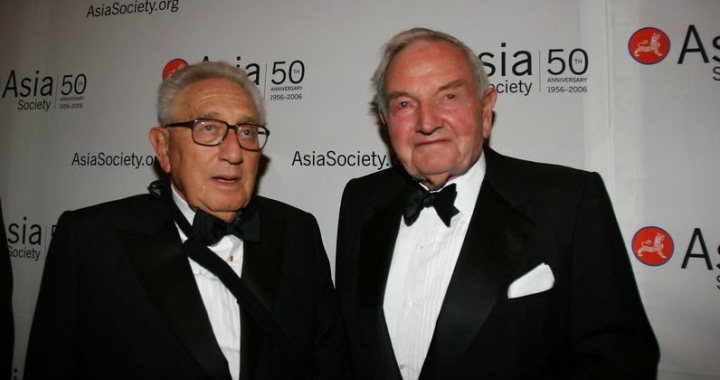 David Rockefeller y su pupilo Henry Kissinger